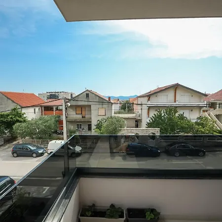 R&r Apartman