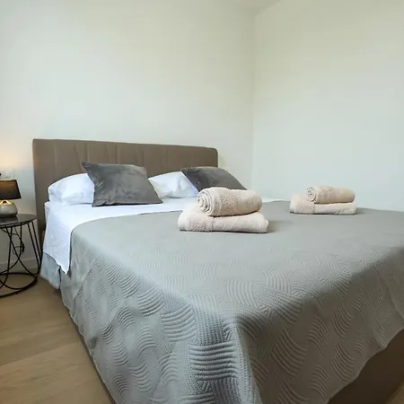 R&r * Zadar