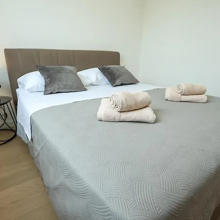 R&r Apartman