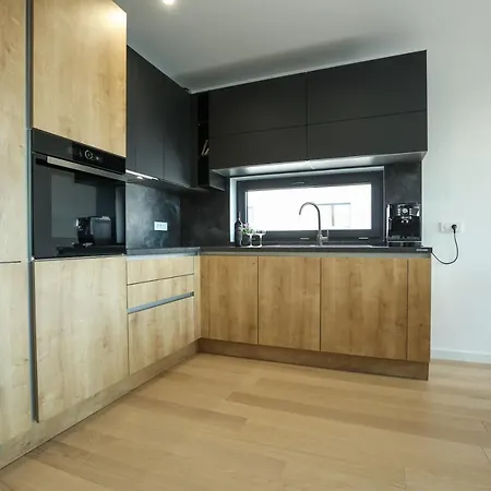 R&r Apartman *